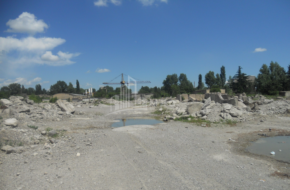 For Sale Warehousing - entrepreneurial Land, in Third Massive