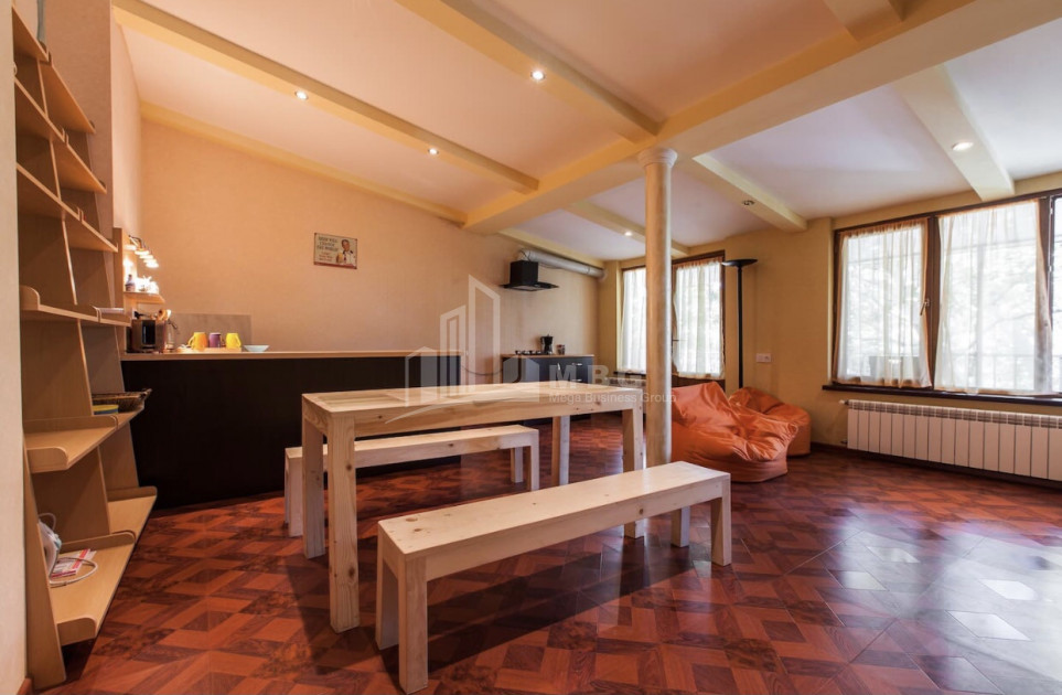 For Sale Flat, in Vake