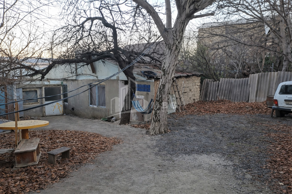 Продается Дом Вилла Улица В. Топурия Сабуртало Сабуртальский Район Тбилиси