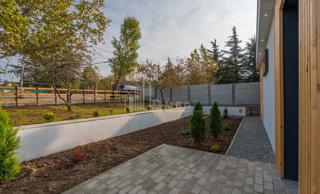 For Sale House - Villa, in fence