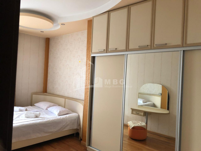 В аренду Квартира, в Мтацминда