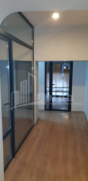 For Rent For office Commercial, in Vazha-Pshavela Blocks