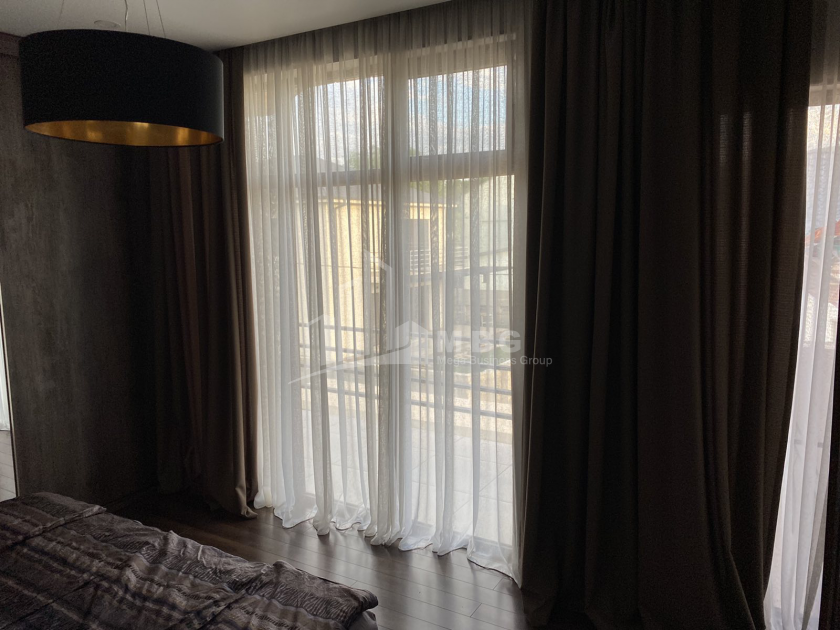 For Sale House - Villa, in Digomi Massive