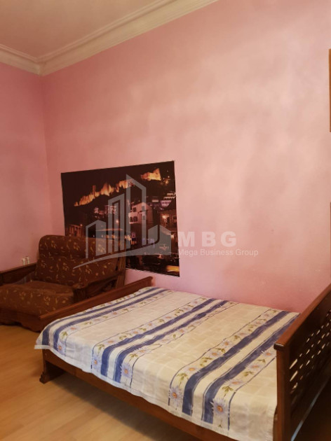 В аренду Квартира, в Мтацминда