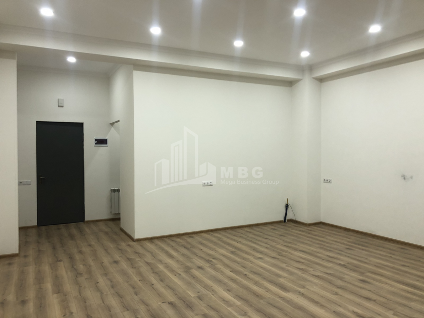 For Rent Витражный фасад Commercial, in Saburtalo