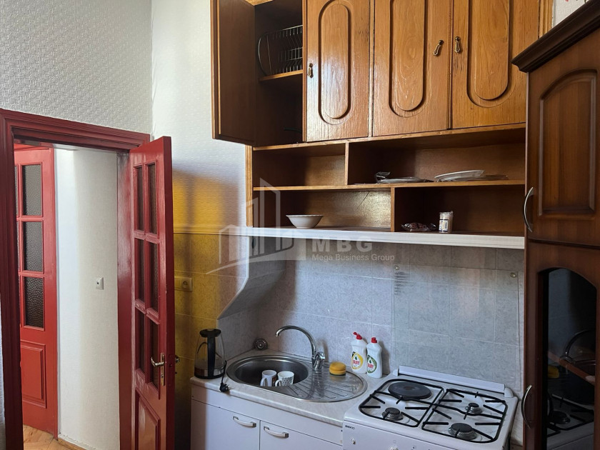 For Rent Flat, in Mtatsminda