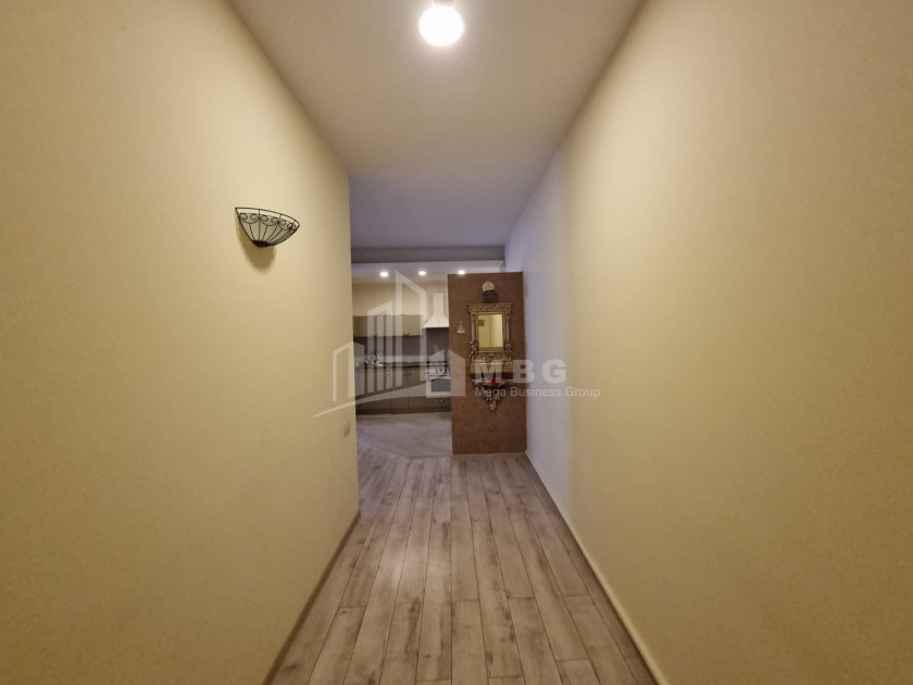 იყიდება ბინა, ვაკე