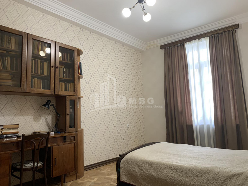 For Rent Flat, in Vera