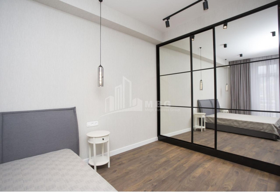 For Rent Flat, in Mtatsminda