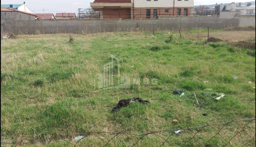 იყიდება სამოსახლო მიწის ნაკვეთი, დიღმის მასივი