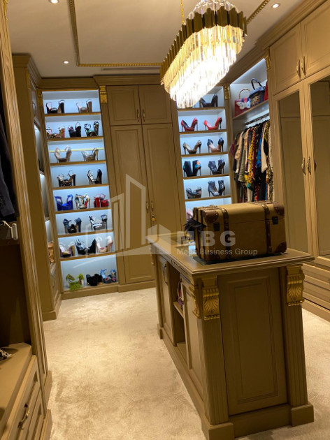 For Sale Flat, in Vake