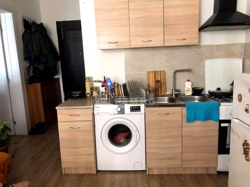 For Sale Flat, in Isani