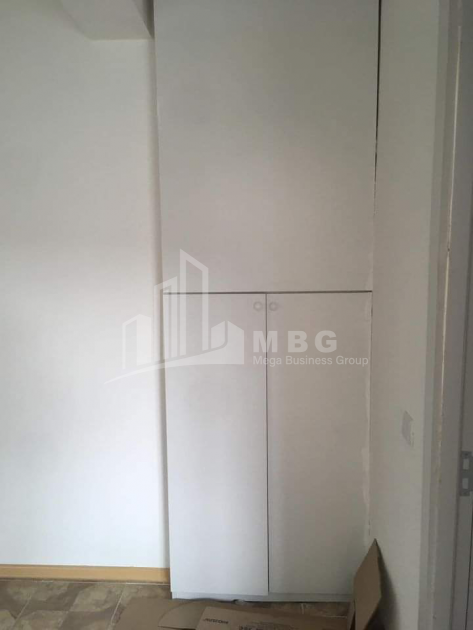 For Sale Flat, in Isani