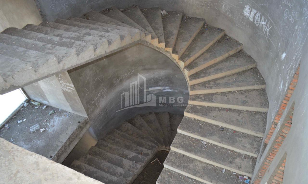 Продается Здание Коммерческий, в Город Поти