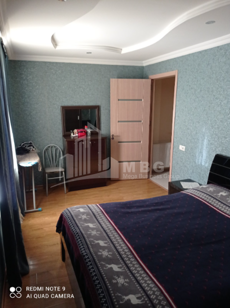 For Sale Flat, in Surrounding area of metro Grmaghele