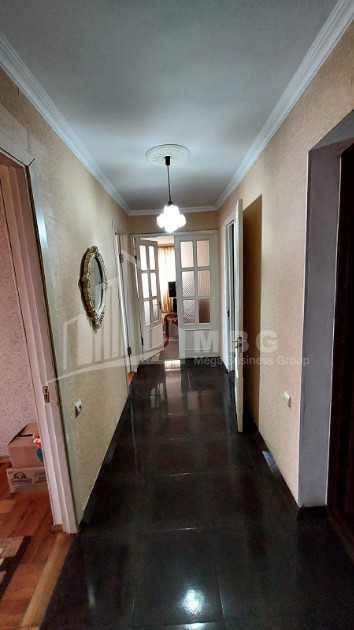 For Sale Flat, in Navtlughi-2