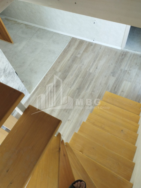 For Sale Flat, in Metromsheni