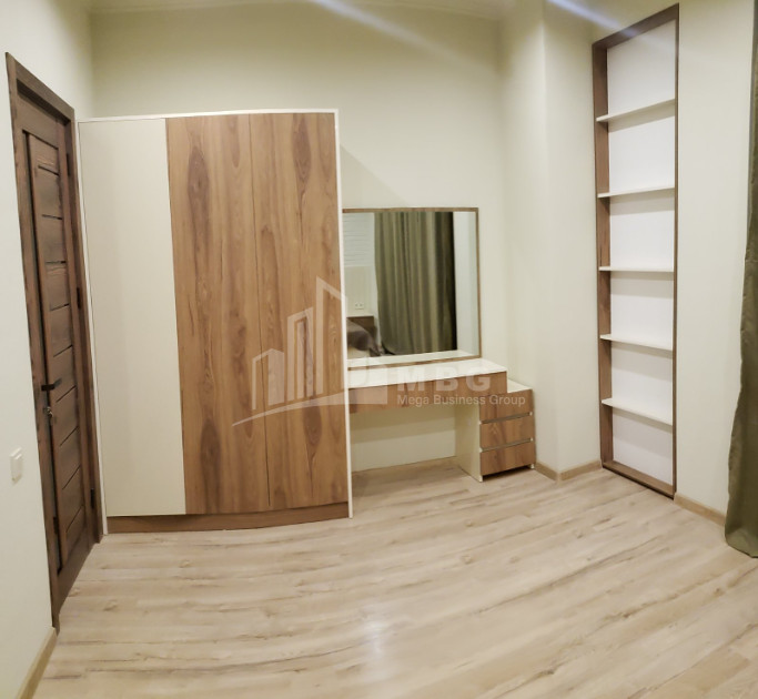 For Rent Flat, in Vedzisi