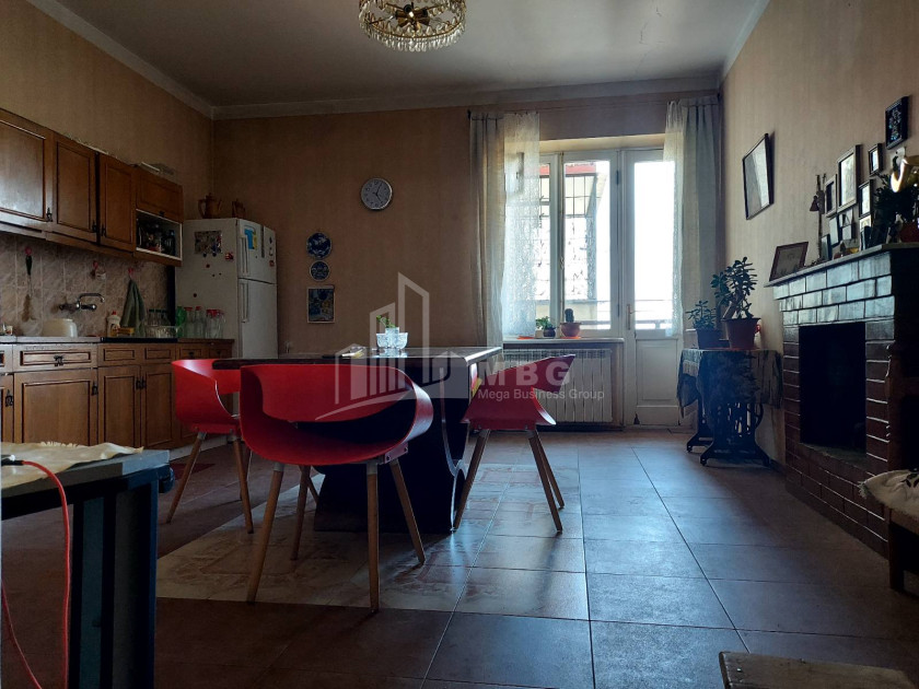 For Sale Flat, in Nutsubidze micro-districts (I-V)