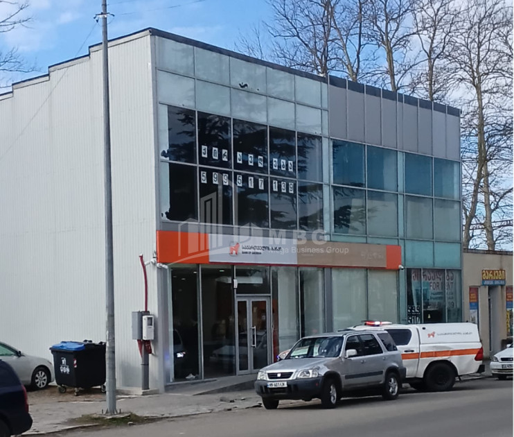 For Sale Building Commercial In Abasha