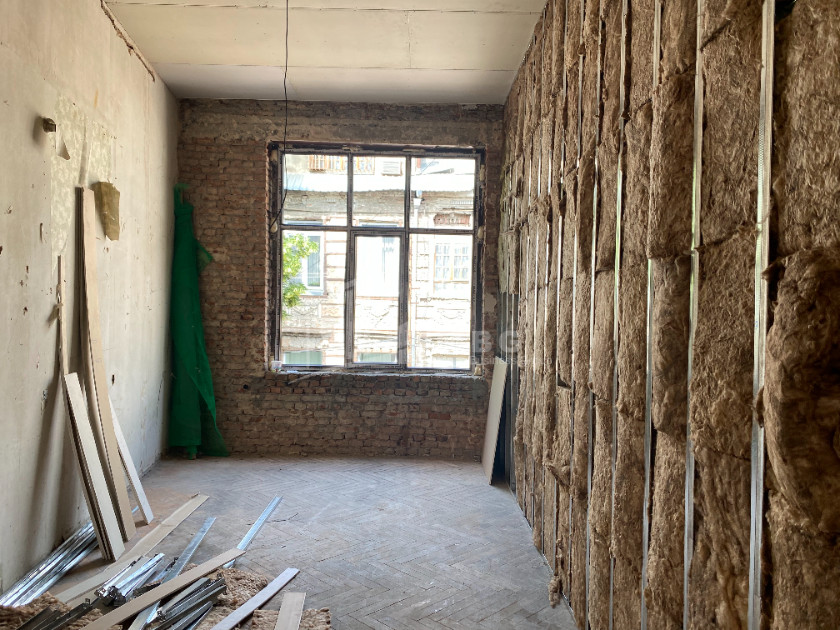 For Sale Hostel - Guesthouse Commercial, in Sololaki