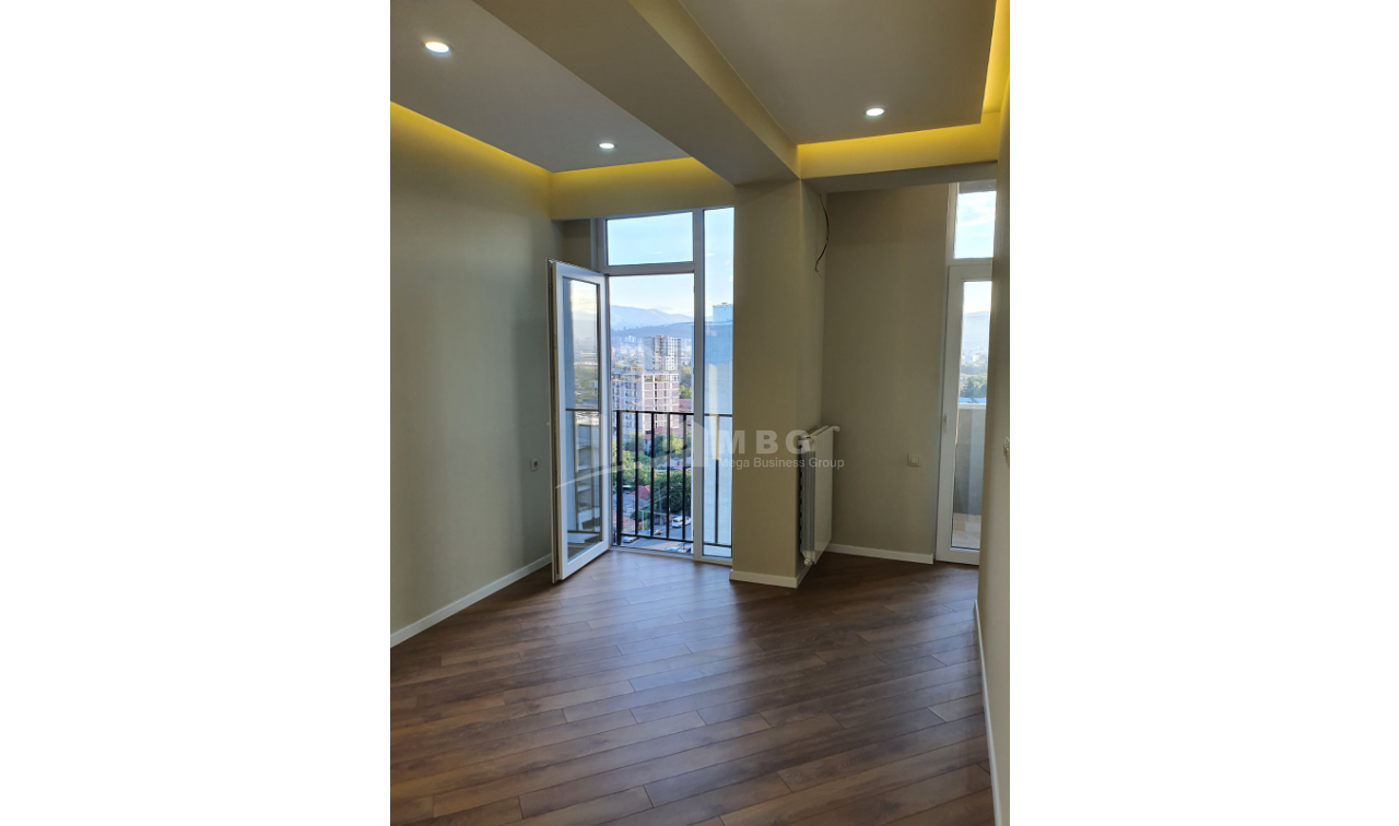 For Sale Flat, in Gldani Massive