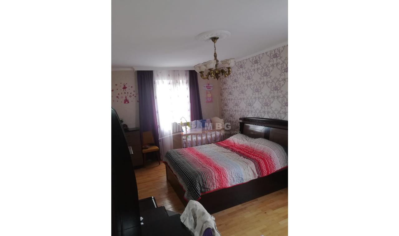 For Sale Flat, in Varketili