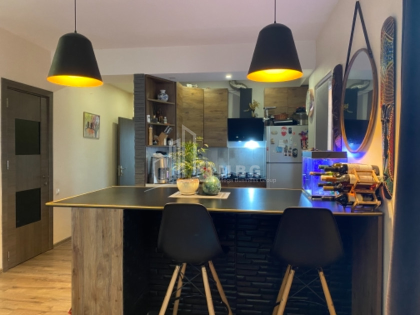 იყიდება ბინა, ვაზისუბანი