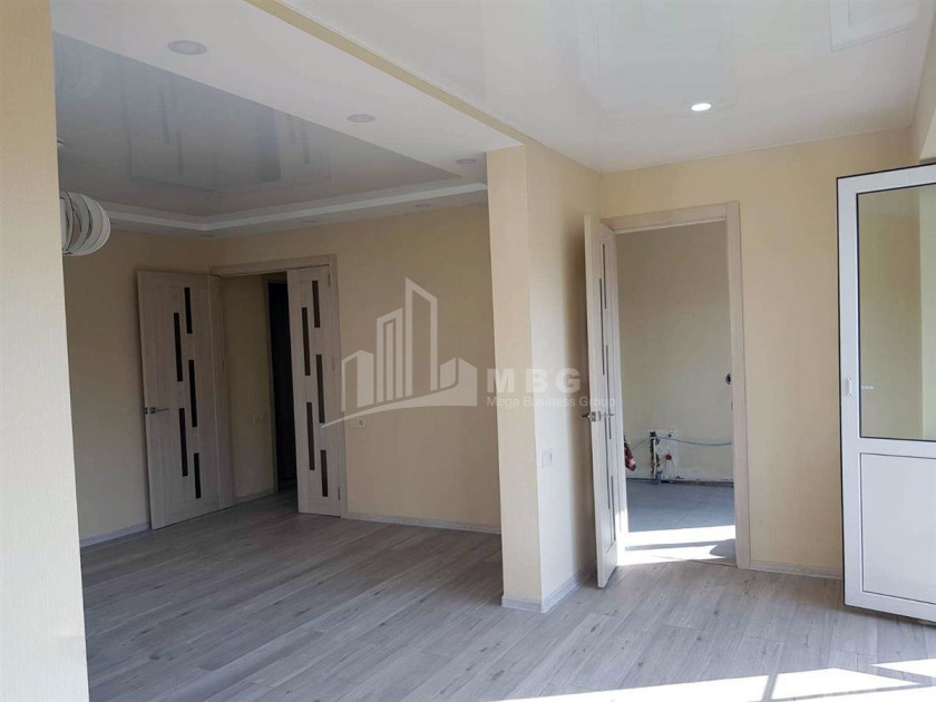 For Sale Flat, in Gldani Massive