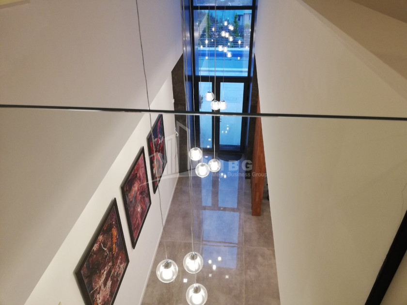 იყიდება სახლი - აგარაკი, ოქროყანა