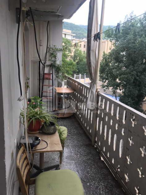 Продается Квартира, в Ваке