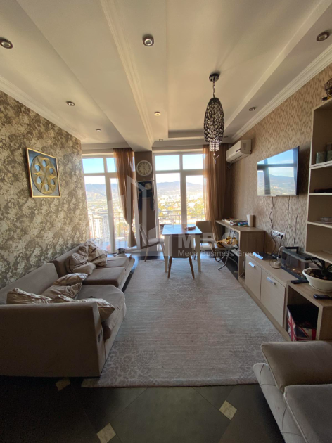 For Sale Flat, in Surrounding area of metro Guramishvili
