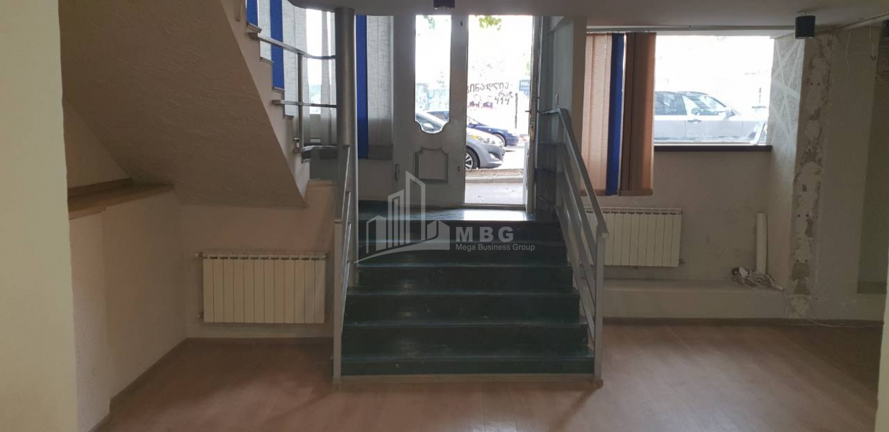 For Rent For office Commercial, in Vazha-Pshavela Blocks