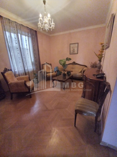 Продается Квартира, в Исани