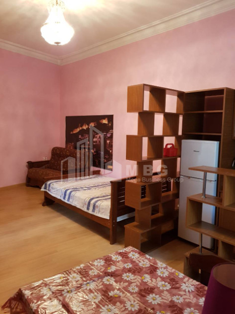 В аренду Квартира, в Мтацминда