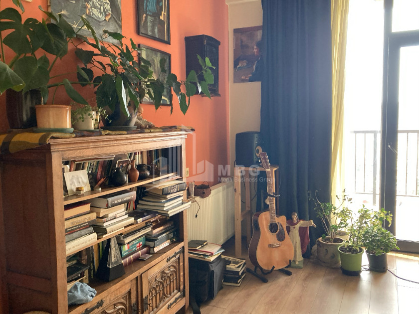 Продается Квартира, в Ваке