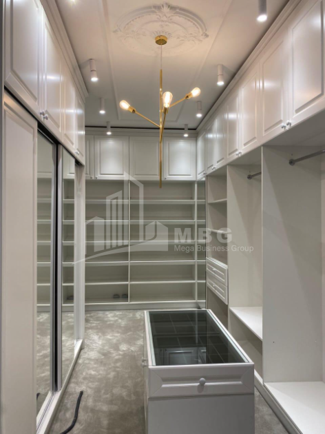 For Sale Flat, in Vake