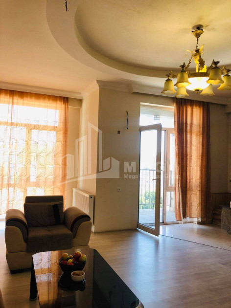 იყიდება ბინა, გლდანის მასივი