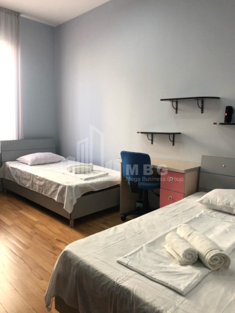 В аренду Квартира, в Мтацминда