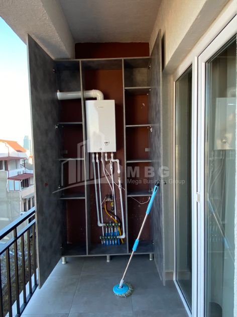 For Sale Flat, in Zemo Vera