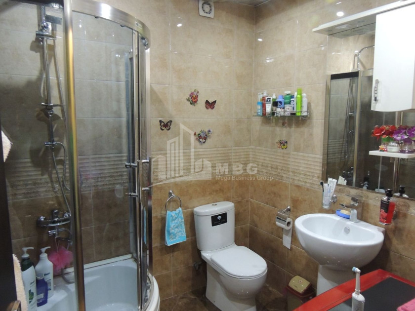 For Sale Flat, in Nutsubidze micro-districts (I-V)