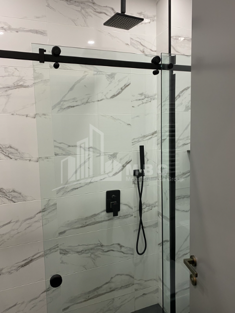 For Sale Flat, in Zemo Vera