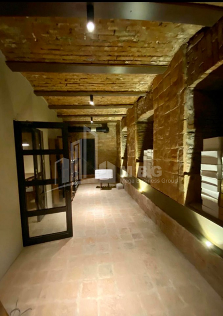 For Sale Food facility Commercial, in Abanotubani