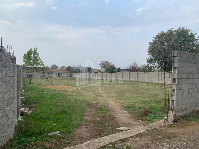 იყიდება სააგარაკე მიწის ნაკვეთი, საგურამო