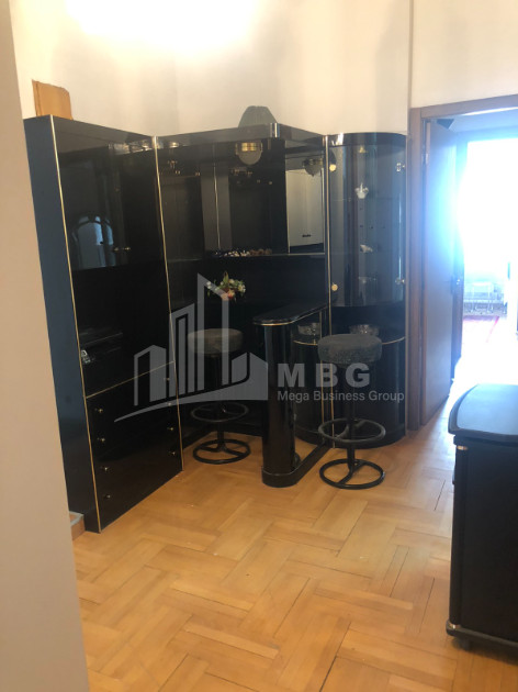 For Sale Flat, in Sololaki