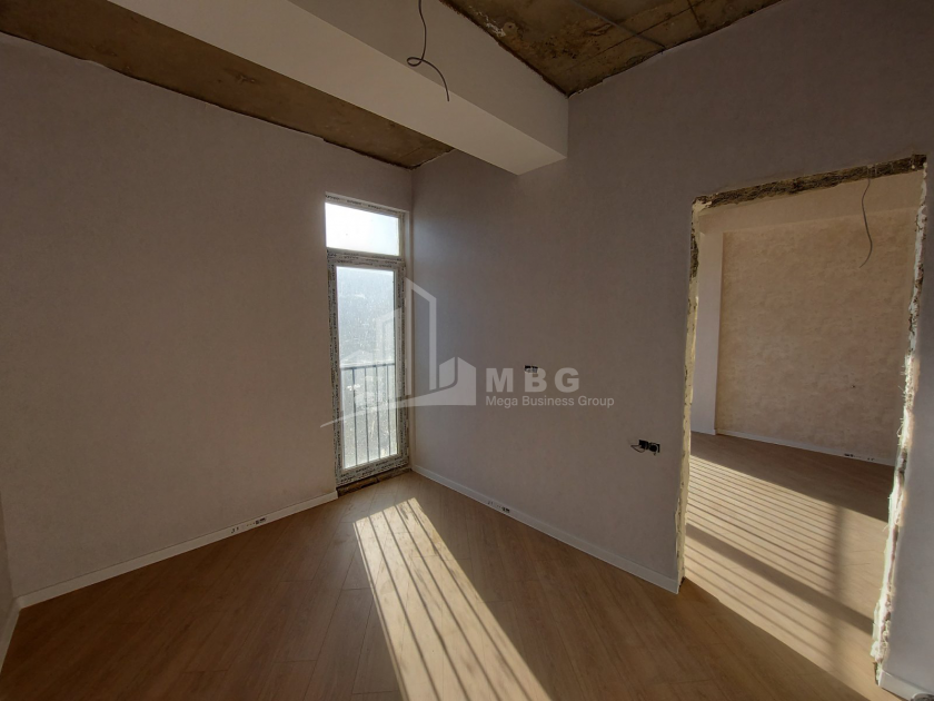 For Sale Flat, in Isani District