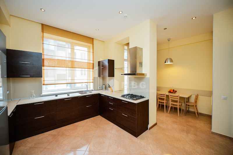 For Sale Flat, in Vake