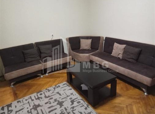 Lease Flat, in Kalaubani