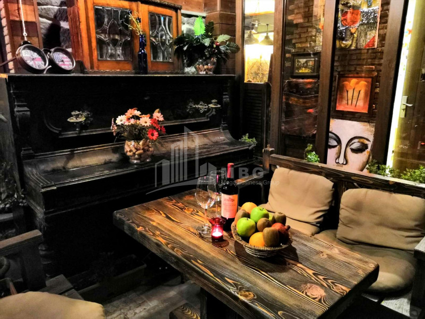 For Sale Hotel - Resort Commercial, in Abanotubani