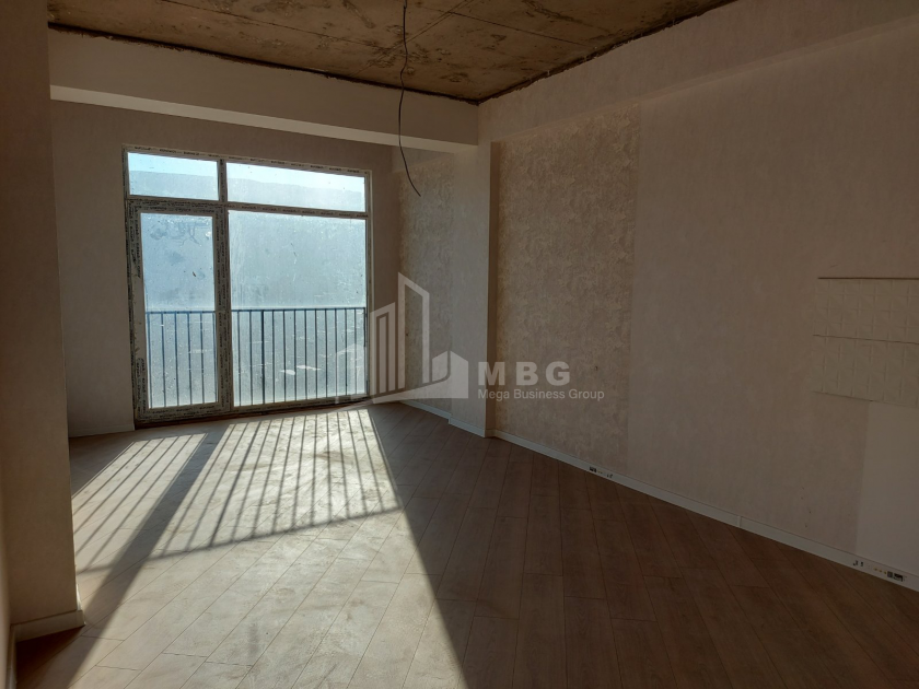 For Sale Flat, in Isani District